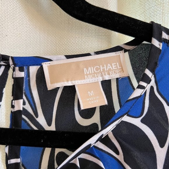 Womens Medium MICHAEL Michael Kors Cropped Blouse Cropped Bell Sleeves Pattern - Picture 2 of 3